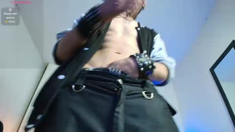noah_starks online show from May 2026 06:16:02 PM