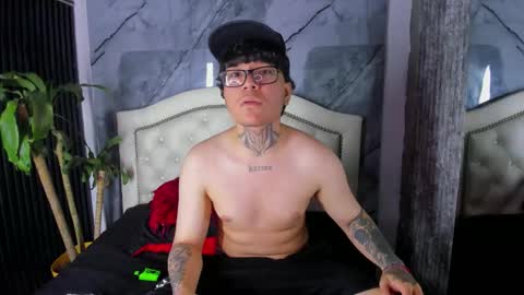 NOAH online show from December 2025 07:52:02 PM