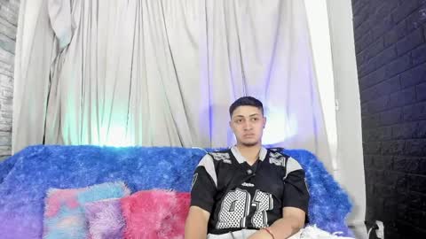 Noahandbunny online show from April 2026 11:20:01 AM