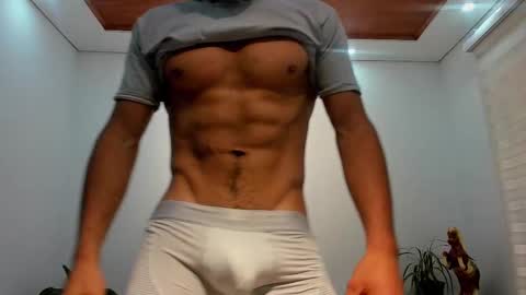 LIAM- noah online show from November 2025 02:06:01 PM