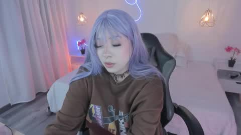 Snapshot of noahcryptic chatting on November 2025 06:35:01 AM Noah online show from November 2025 06:35:01 AM