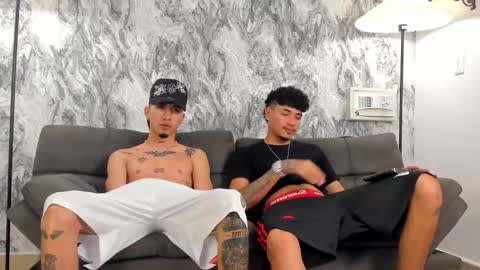 Snapshot of noahdaviss chatting on November 2025 12:11:02 AM noahdaviss online show from November 2025 12:11:02 AM