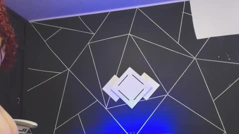 noahlafforet online show from September 2025 03:49:01 PM