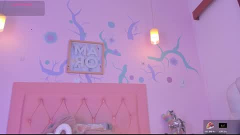 noahperezz online show from February 2026 02:08:01 AM