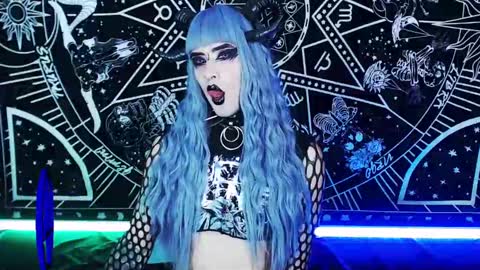 caroline online show from December 2024 05:32:01 AM