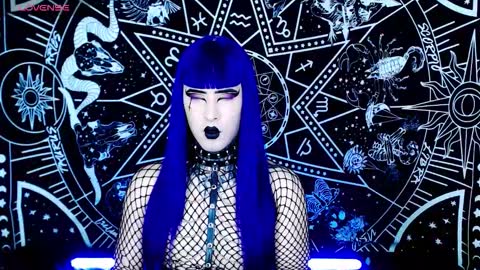 caroline online show from October 2025 02:02:05 AM