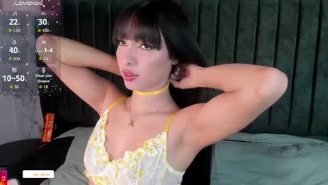 Snapshot of noastone_ chatting on July 2026 04:09:01 AM Noa Stone online show from July 2026 04:09:01 AM