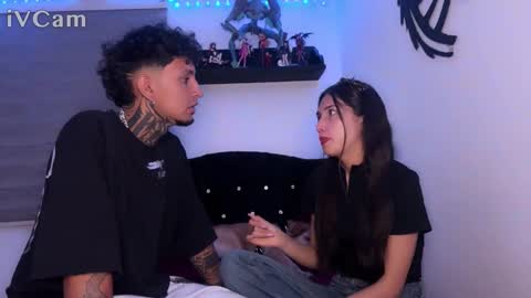 Jean Y Isa online show from December 2025 04:21:01 AM