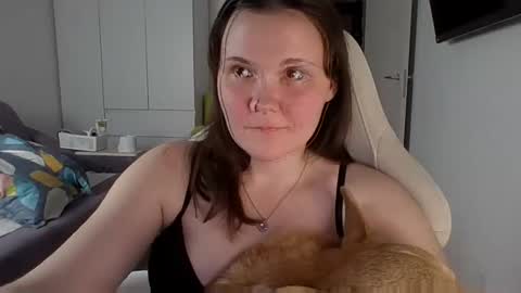 Snapshot of nodarell chatting on November 2025 08:18:01 PM nodarell online show from November 2025 08:18:01 PM