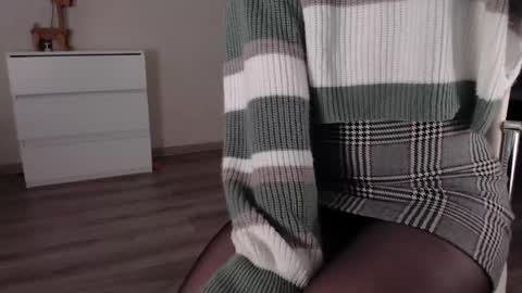 Snapshot of noelleneptune chatting on January 2025 11:24:01 AM noelleneptune online show from January 2025 11:24:01 AM