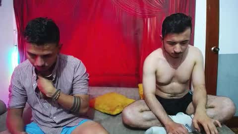 noha_and_iam1 online show from January 2026 12:07:02 PM