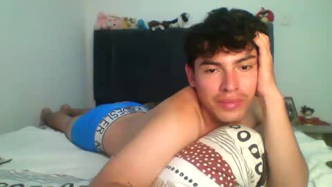 Snapshot of noha_free chatting on December 2025 04:30:01 AM Noha online show from December 2025 04:30:01 AM