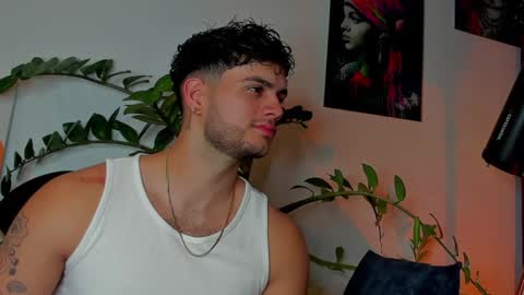 Snapshot of noha_miler chatting on January 2025 12:36:01 AM kevin online show from January 2025 12:36:01 AM