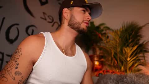 Snapshot of noha_miler chatting on September 2025 11:38:02 PM kevin online show from September 2025 11:38:02 PM