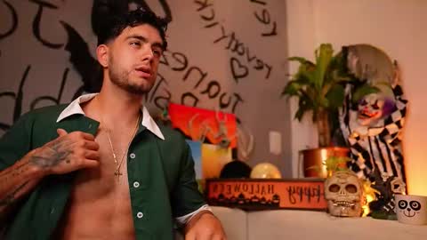 kevin online show from October 2025 12:01:02 AM