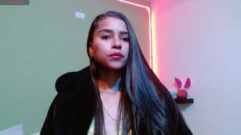 Snapshot of noha_thomson chatting on January 2025 09:55:02 PM Noha Thomson online show from January 2025 09:55:02 PM