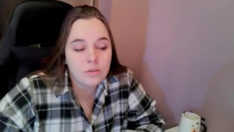 Snapshot of noir_ember_ chatting on November 2025 12:41:02 PM noir_ember_ online show from November 2025 12:41:02 PM