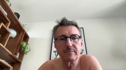 Snapshot of nolo34 chatting on April 2026 12:25:01 PM nolo34 online show from April 2026 12:25:01 PM