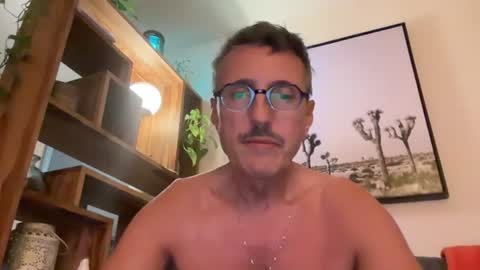 Snapshot of nolo34 chatting on June 2026 11:35:01 PM nolo34 online show from June 2026 11:35:01 PM