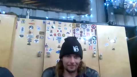 Snapshot of nomadicouple chatting on October 2025 05:55:02 AM nomadicouple online show from October 2025 05:55:02 AM