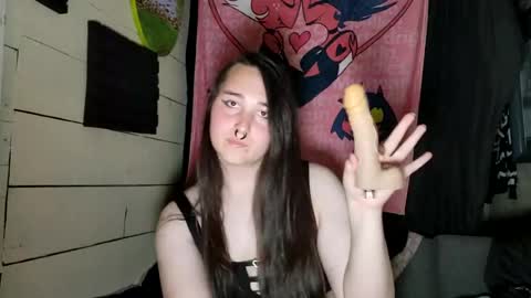 Snapshot of nonbinarybeauty20 chatting on June 2026 06:48:02 AM nonbinarybeauty20 online show from June 2026 06:48:02 AM