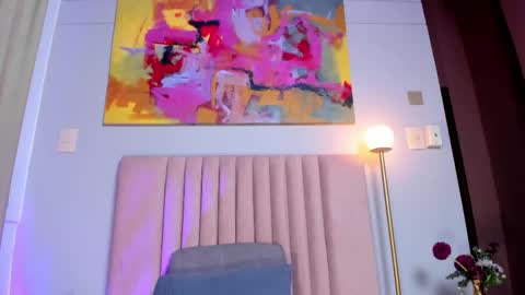 Snapshot of nora_dasilva chatting on April 2026 11:51:02 PM Nora Da Silva online show from April 2026 11:51:02 PM