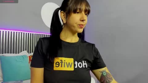 Nora Temptress online show from February 2026 04:38:02 PM