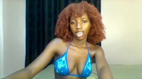 Snapshot of norababy20 chatting on July 2026 06:38:02 AM Norababy20 online show from July 2026 06:38:02 AM