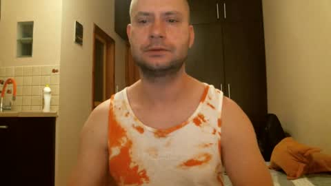 norbertopl87 online show from December 2024 08:05:01 PM