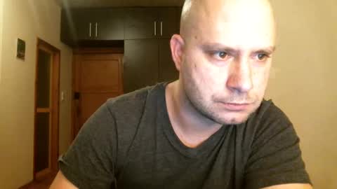 norbertopl87 online show from December 2024 04:54:01 PM