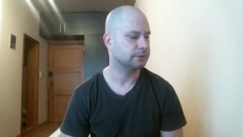 norbertopl87 online show from February 2025 07:38:02 AM