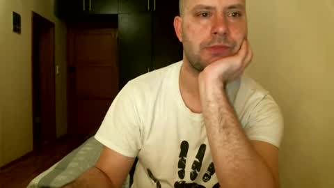 norbertopl87 online show from March 2025 10:32:02 PM