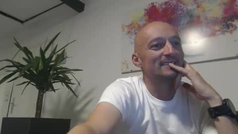 Snapshot of nordicrunner76 chatting on May 2026 12:15:02 AM nordicrunner76 online show from May 2026 12:15:02 AM