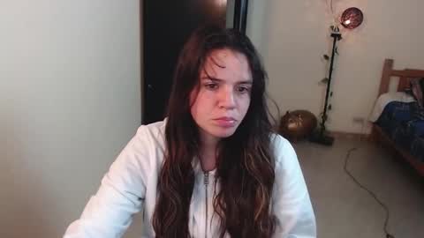 Snapshot of noreen_ chatting on December 2024 12:11:01 PM noreen_ online show from December 2024 12:11:01 PM