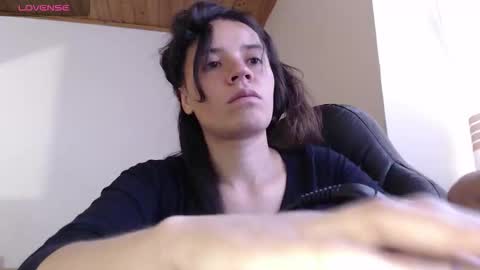 Snapshot of noreen_ chatting on December 2025 06:35:02 PM noreen_ online show from December 2025 06:35:02 PM