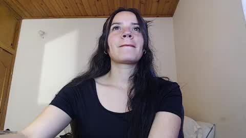 noreen_ online show from June 2026 05:03:04 PM