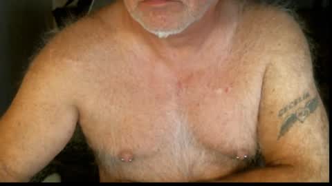 northcountryguy762 online show from October 2025 01:28:01 PM