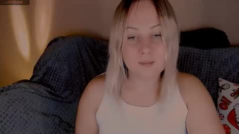 Snapshot of not_nakedcat chatting on September 2025 01:36:02 PM hi glad to chat online show from September 2025 01:36:02 PM