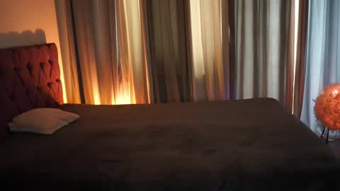 Tina online show from April 2026 06:18:01 AM