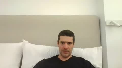 nothingnothing_01 online show from March 2025 03:13:02 PM