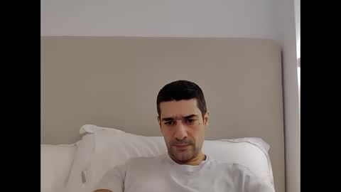 nothingnothing_01 online show from November 2025 02:48:02 PM