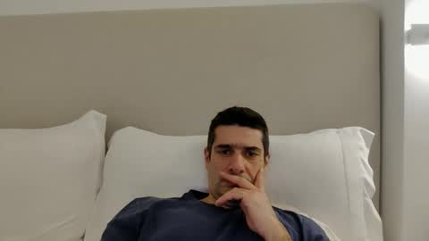 nothingnothing_01 online show from December 2025 03:07:01 PM