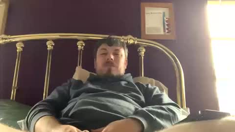 notnot0 online show from October 2025 08:40:02 PM