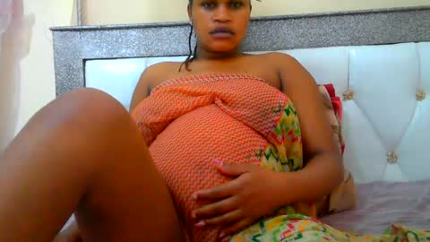 Snapshot of notoy1 chatting on June 2026 05:27:02 AM notoy1 online show from June 2026 05:27:02 AM