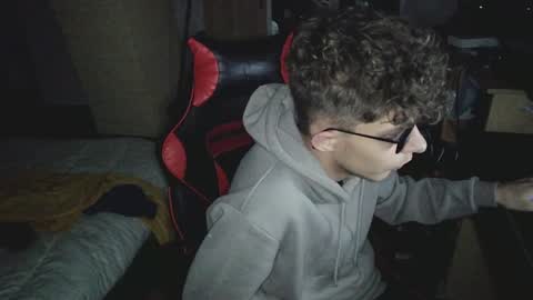 Snapshot of notspace_721128 chatting on December 2024 05:33:02 PM NotSpace online show from December 2024 05:33:02 PM