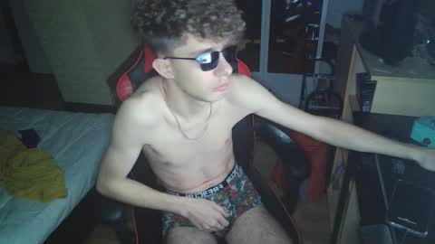 Snapshot of notspace_721128 chatting on February 2025 09:43:02 PM NotSpace online show from February 2025 09:43:02 PM