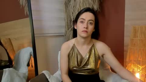 nova_grey__ online show from June 2026 01:48:02 PM