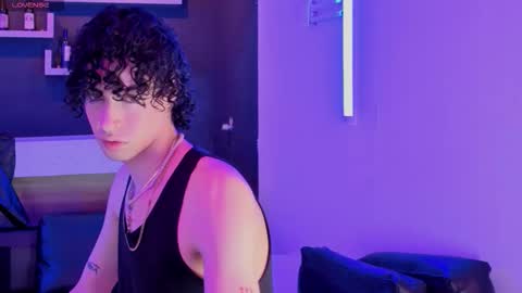 Snapshot of nova_salvadore chatting on February 2026 04:08:01 AM Nova Salvatore online show from February 2026 04:08:01 AM