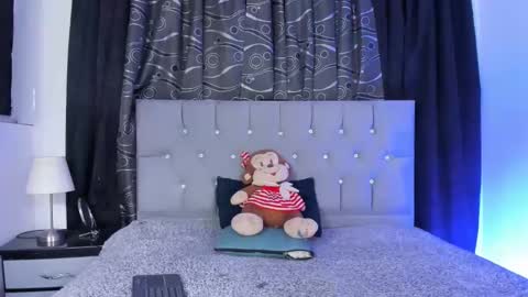 Snapshot of nova_sex1 chatting on February 2025 10:28:01 AM nova online show from February 2025 10:28:01 AM