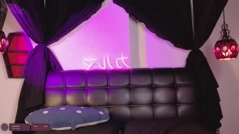 Goth Darling online show from February 2026 10:39:01 PM